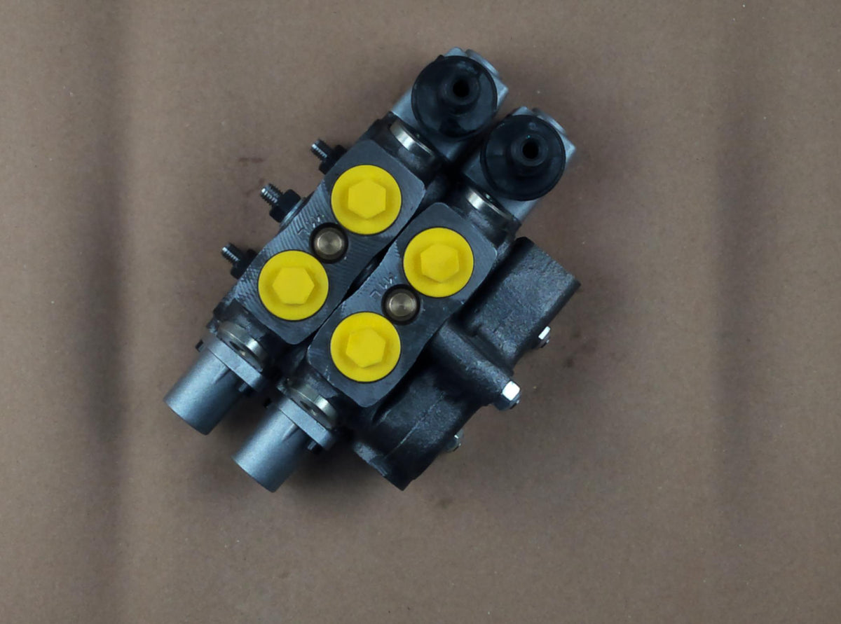 40008007 - LS Tractor Part