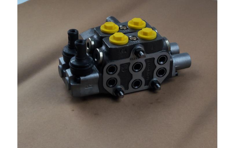 40008007 - LS Tractor Part