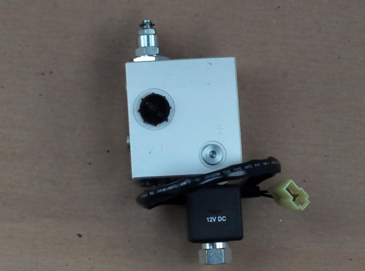 40008004 - LS Tractor Part