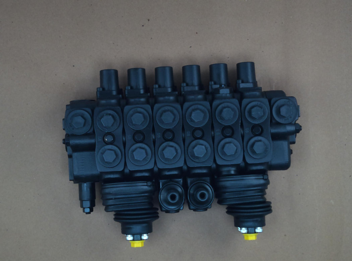 40543091 - LS Tractor Part