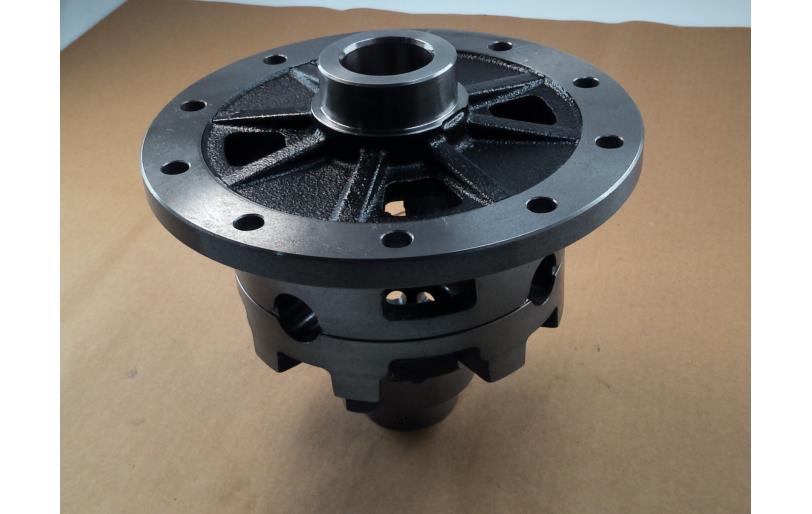40584286 - LS Tractor Part