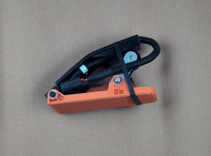 40580556 - LS Tractor Part