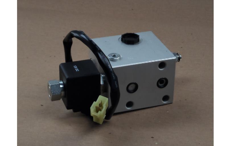 40008004 - LS Tractor Part