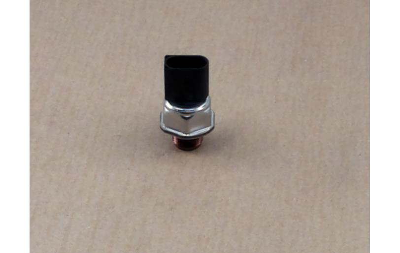 40558493 - LS Tractor Part