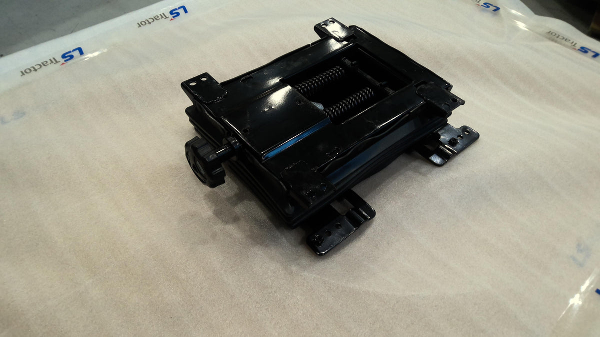 40536487 - LS Tractor Part